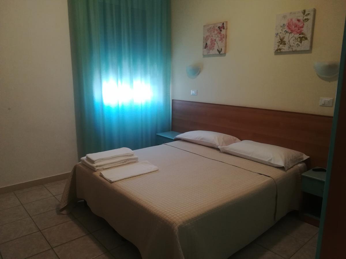 Hotel Valente オルトーナ エクステリア 写真