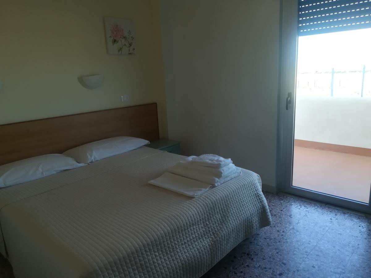 Hotel Valente オルトーナ エクステリア 写真