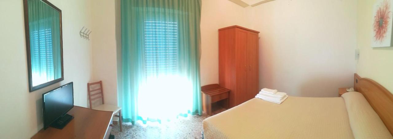 Hotel Valente オルトーナ エクステリア 写真